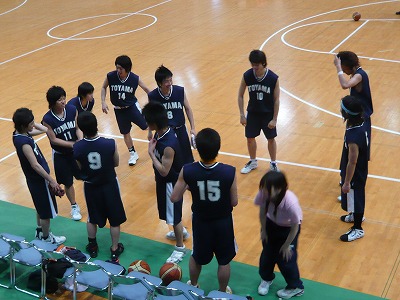 富山大学